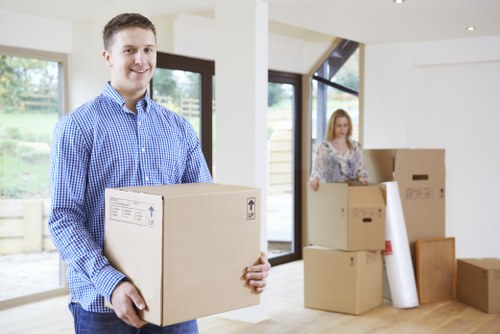 Careful moving van support for Belgravia properties with restricted access